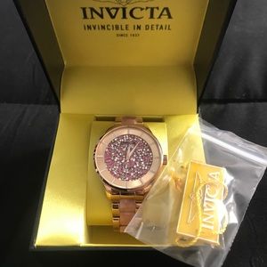 Rose gold invicta woman Watch.. brand new💕